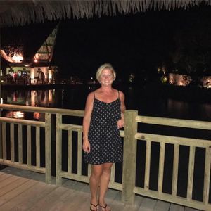 Meet your Posher, Robin